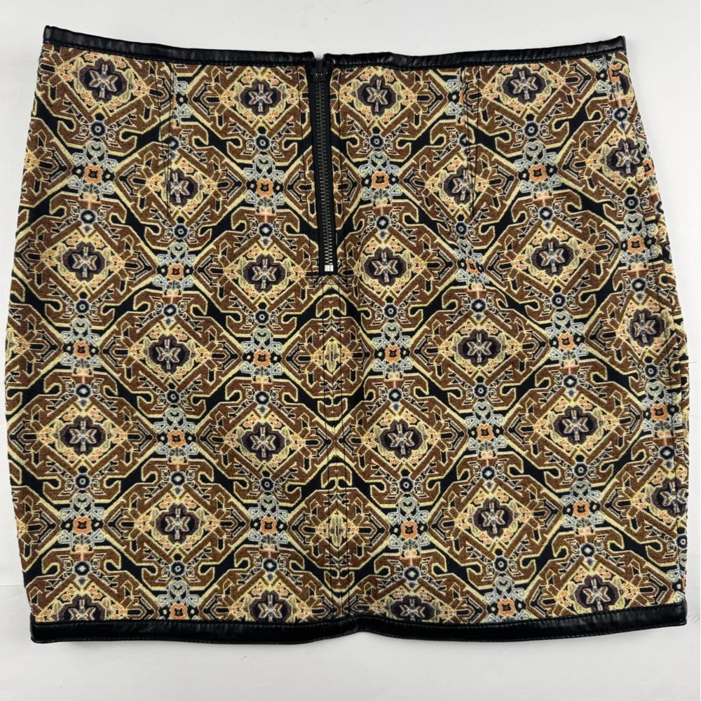 Express Black and Brown Patterned min skirt size 8